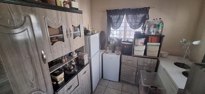 5 Bedroom Property for Sale in Dana Bay Western Cape